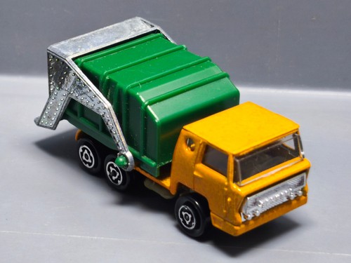 Majorette bernard refuse truck - refuse,