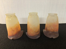 3 tulipes signé Muller & Frères (prix pour les 3) modèle14