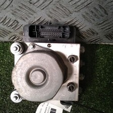 Bloc ABS (freins anti-blocage)