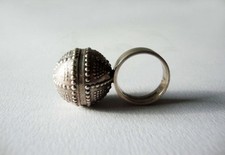 Bague en argent massif signée