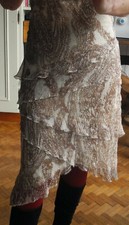 Robe 123 1.2.3 t 38/40 légère avec SOIE beige blanc or assymétrique à bretelles