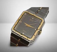 Montre ancienne à quartz