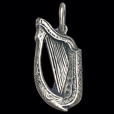 TOULHOAT  pendentif harpe celtique argent  massif Bijou Breton signé  TOUL HOAT