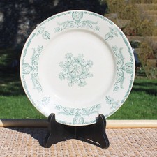 Ancienne assiette en faïence