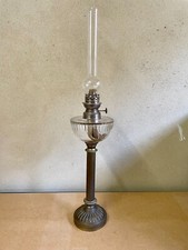 Ancienne lampe à huile en