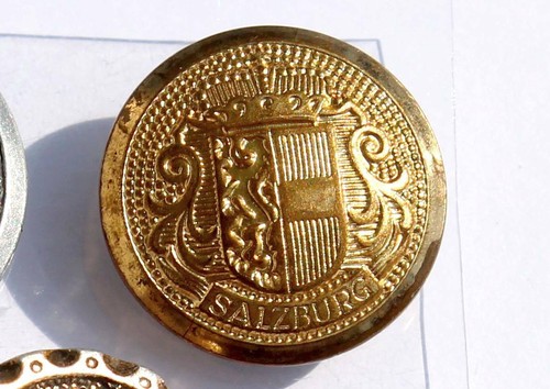 Bouton uniforme livrée - bouton,