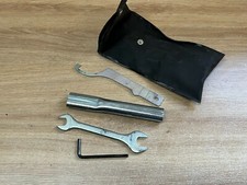 UNE TROUSSE A OUTILS MOTO Yamaha MT09 MT-09 TRACEUR  1RC