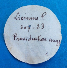 Licinius I , nummus PROVIDENTIA AVGG Heraclea , vieille collection