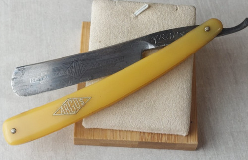 Ancien rasoir coupe choux - /,