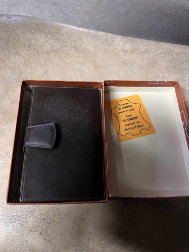 Porte feuille marque le - porte, "le
