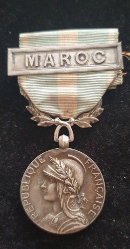 Agrafe pour médaille - agrafe,