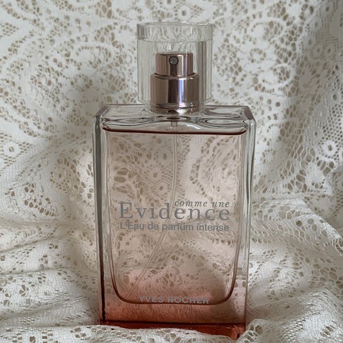 Comme une evidence eau - une,