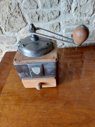 Ancien moulin cafe peugeot - ancien,