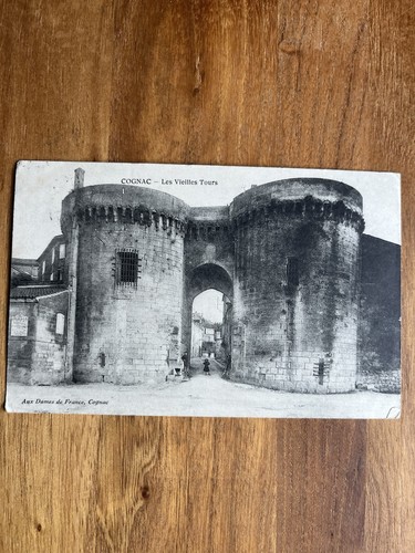 Cpa cognac les vieilles - cpa, tours