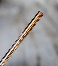 BEAU STYLO BILLE WATERMAN 4 COULEURS PL. OR - FINITION LISSE - MODELE VINTAGE