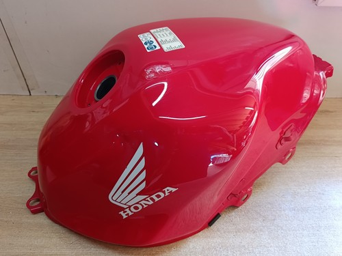 Reservoir rouge moto - un,