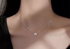 Collier femme, pendentif  trèfle 4 feuilles minimaliste chaine Argenté Bijoux