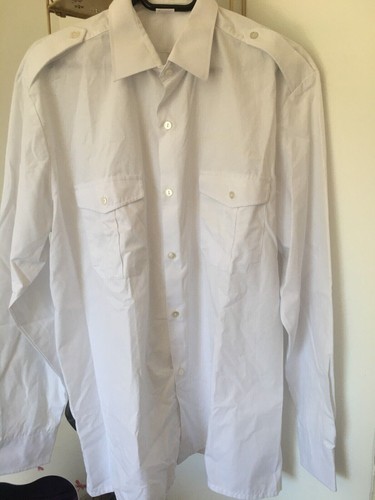 Chemises blanches de - chemises, la