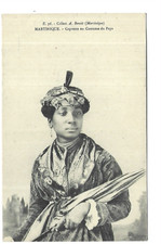 MARTINIQUE  CAPRESSE EN COSTUME DU PAYS