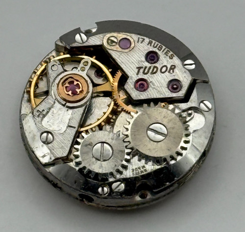 Tudor royal montre mouvement - tudor,