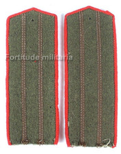 Pattes d'épaules Russes -