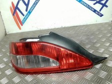 Feu arriere principal gauche