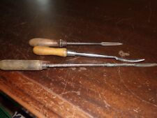 Lot 3  tournevis ancien  à