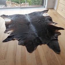 tapis salon peau de vache veritable vintage  design 1970