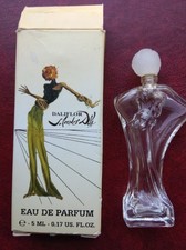 petite bouteille de parfum