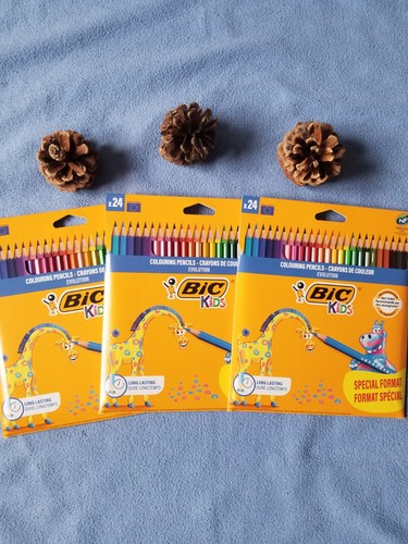 Crayons de couleur - x,