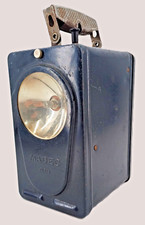 Ancienne lampe à main
