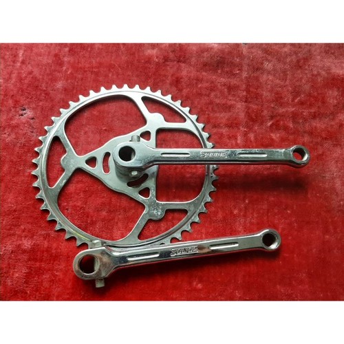 Pédalier crankset vélo