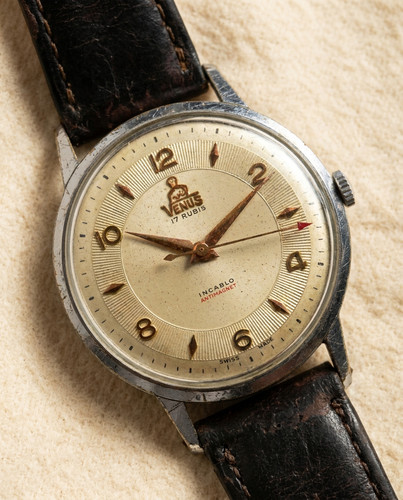 Venus vintage rubis - 17,