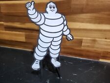 Figurine Michelin Panneau
