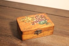 Ancienne boîte en bois