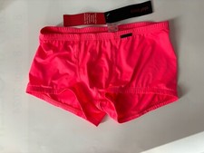 shorty rose vif homme sexy