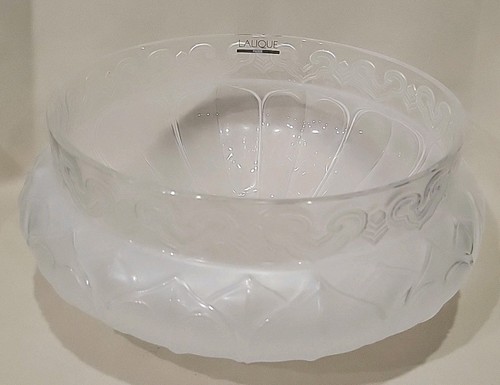 Lalique tunis centerpiece - lalique,