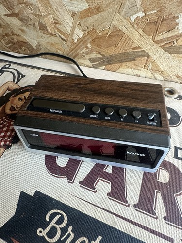 Réveil vintage klervox - vintage,