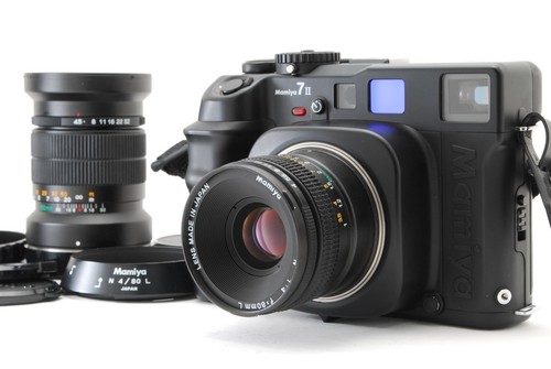 Appareil photo argentique - , noir
