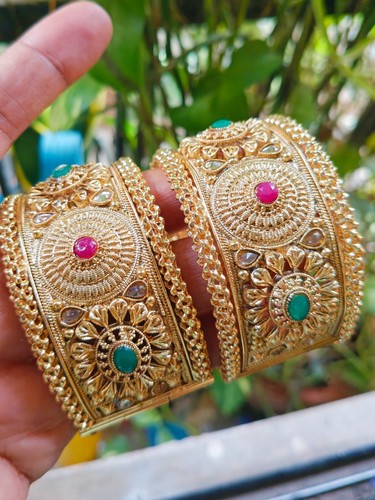 Bracelet bangles set 22 - bangles, or