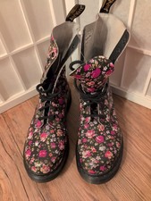 Dr Martens Pascal Black Floral