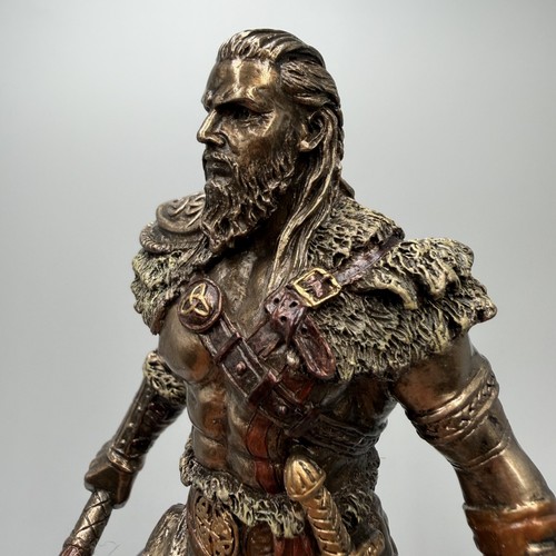 Statue guerrier viking