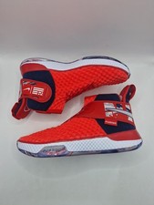 NIKE AIR ZOOM UNVRS FLYASE
