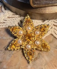 Grande broche florale cristal