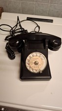 Téléphone vintage noir à