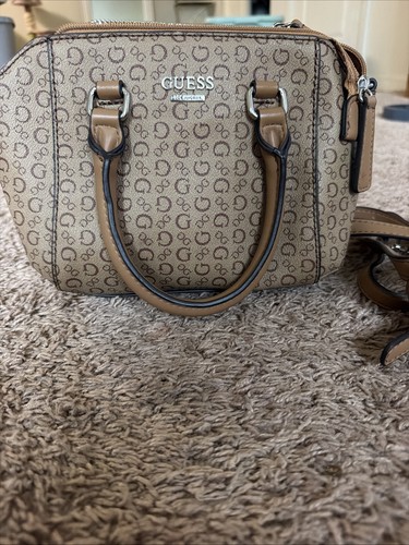 Guess handbag with shoulder - handbag,