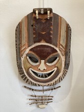 Grand Masque En Bois Peint Et Os