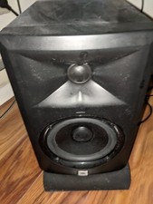JBL LSR305