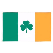 Drapeau Irlande avec trèfle -