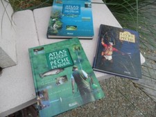 3 livres illustres en couleur